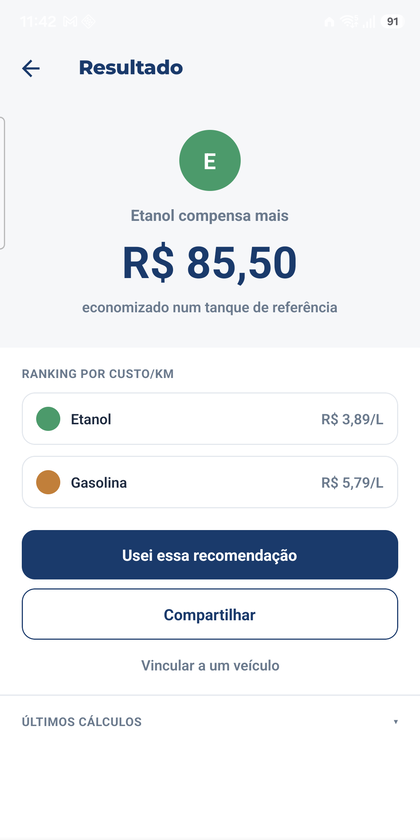 Tela de resultado mostrando qual combustível compensa mais no Carro no Controle